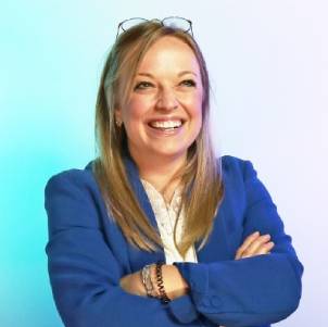 Femme professionnelle souriante