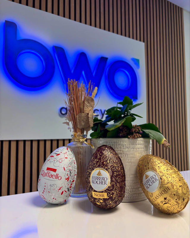 Et si un œuf en chocolat suffisait à adoucir une journée ? 🎁

Ce matin, chaque collaborateur de BWA a trouvé une petite surprise sur son bureau… 🐣 

Une attention simple, mais qui en dit long sur la culture de l’agence : 
✔ Un geste symbolique
✔ Un sourire au petit matin
✔ Un moment de pause dans un quotidien bien rempli

✨ Chez BWA, on célèbre aussi les fêtes à notre manière.

Et vous, quelle est votre tradition préférée en entreprise ?

#pâques #vieenentreprise #teamBWA #culturedentreprise #attention #chocolat